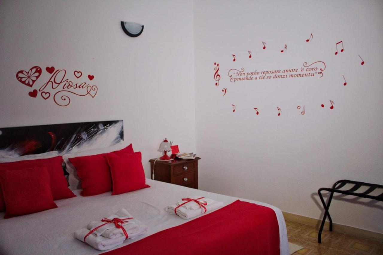 La Collina Dei Ciliegi Bed & Breakfast Sarule Exterior photo