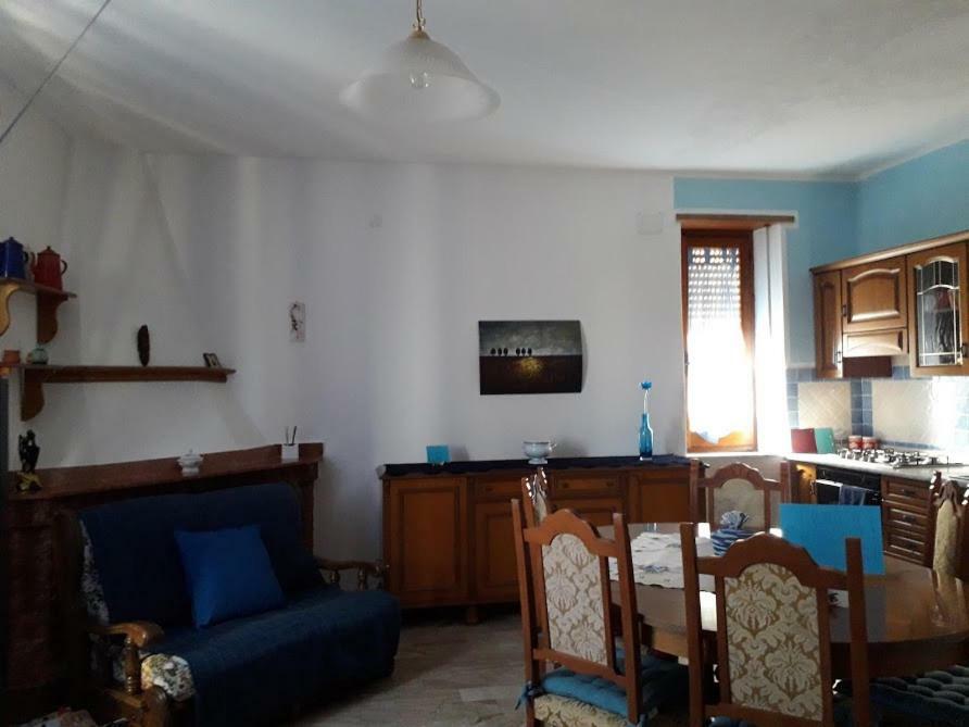 La Collina Dei Ciliegi Bed & Breakfast Sarule Exterior photo